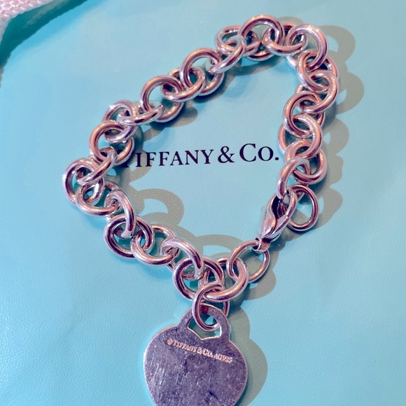 Tiffany & Co Heart Tag Charm Bracelet 💜 - Picture 4 of 12